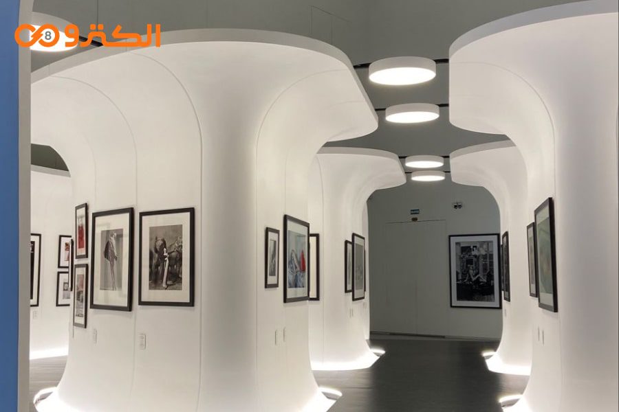 نورپردازی گالری با پنل سقفی توکار